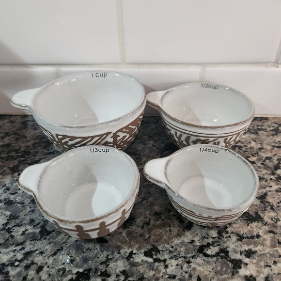 Ceramic Measuring Cups - Picture 2 of 5